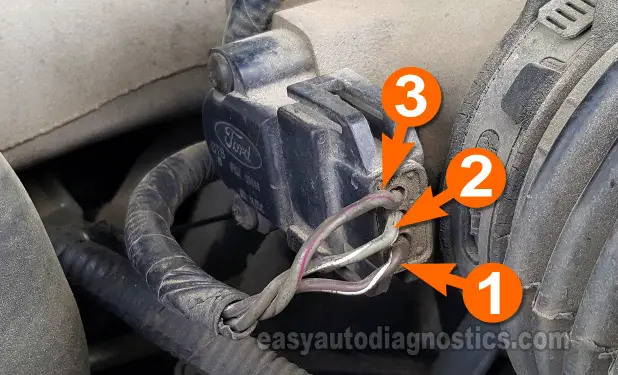 Making Sure The TPS Is Getting 5 Volts And Ground. How To Test The TPS (1992, 1993, 1994 3.0L Ford Ranger)