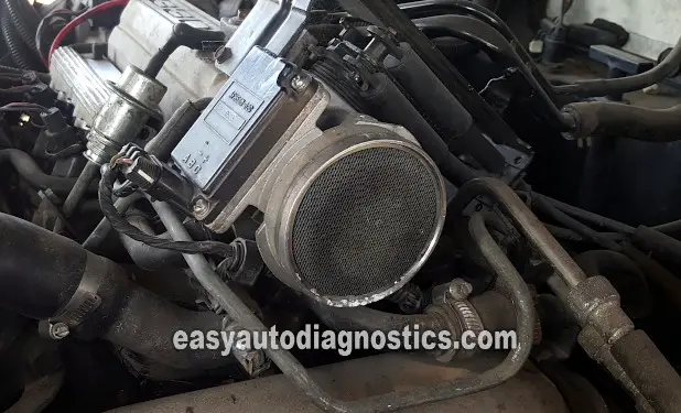 How To Test The Fuel Pump (1992-1993 3.3L V6 Pontiac Grand Am)