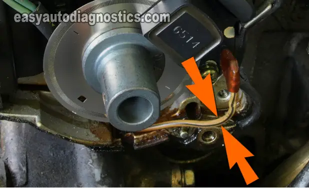 Making Sure The Ignition Coil Is Getting A Switching Signal. How To Test The Ignition Coil 2.4L Nissan Altima (1997, 1998, 1999, 2000, 2001)