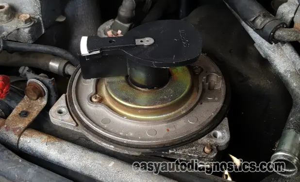 How To Test The Camshaft Position Sensor (1990, 1991, 1992, 1993, 1994, 1995 3.0L V6 Nissan Pathfinder And Pick Up)